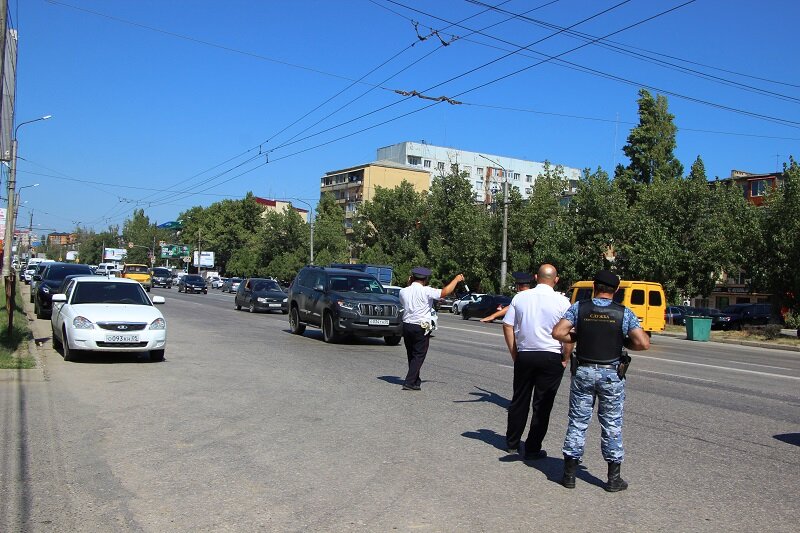 В СОВЕТСКОМ РАЙОНЕ МАХАЧКАЛЫ ПРОВОДЯТСЯ РЕЙДЫ ПО ВЫЯВЛЕНИЮ ДОЛЖНИКОВ ПО ТРАНСПОРТНОМУ НАЛОГУ
