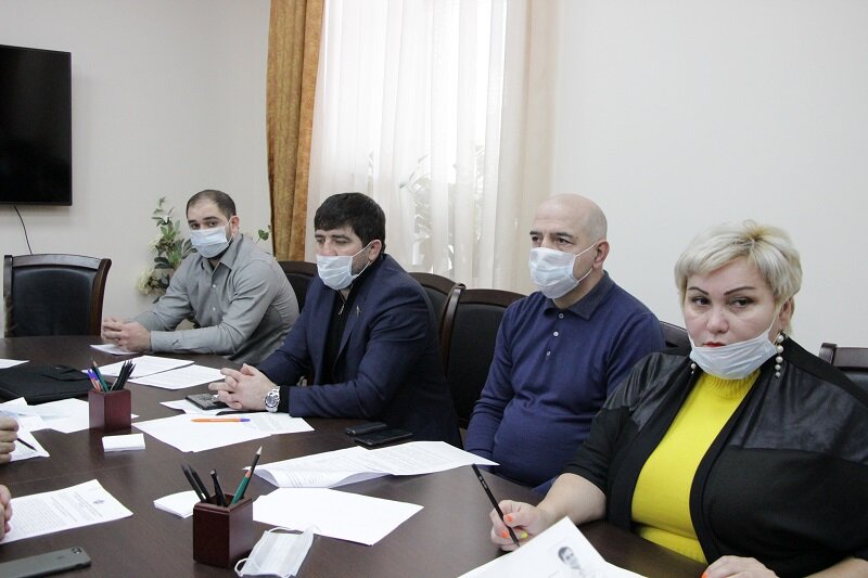 ЗАСЕДАНИЕ ПОСТОЯННОЙ КОМИССИИ ПО РЕГЛАМЕНТУ И ДЕПУТАТСКОЙ ЭТИКЕ СОБРАНИЯ ДЕПУТАТОВ СОСТОЯЛОСЬ В ЗДАНИИ АДМИНИСТРАЦИИ СОВЕТСКОГО РАЙОНА СТОЛИЦЫ
