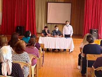 В ОБРАЗОВАТЕЛЬНЫХ УЧРЕЖДЕНИЯХ СОВЕТСКОГО РАЙОНА СОСТОЯЛИСЬ ВСТРЕЧИ ПО ВОПРОСАМ ПРОФИЛАКТИКИ РАС-ПРОСТРАНЕНИЯ ИДЕОЛОГИИ ЭКСТРЕМИЗМА И ТЕРРОРИЗМА В МОЛОДЕЖНОЙ СРЕДЕ