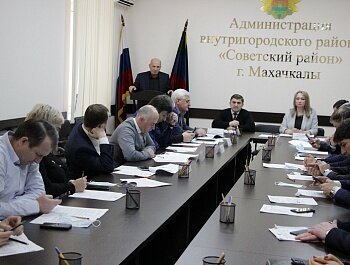 НАЧАЛЬНИК ОТДЕЛА ПОЛИЦИИ ПО СОВЕТСКОМУ РАЙОНУ ВЫСТУПИЛ С ОТЧЕТОМ О ПРОДЕЛАННОЙ РАБОТЕ НА СЕССИИ РАЙОННЫХ ДЕПУТАТОВ