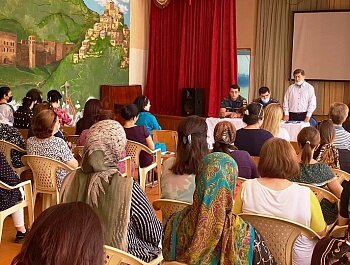В ОБРАЗОВАТЕЛЬНЫХ УЧРЕЖДЕНИЯХ СОВЕТСКОГО РАЙОНА СОСТОЯЛИСЬ ВСТРЕЧИ ПО ВОПРОСАМ ПРОФИЛАКТИКИ РАС-ПРОСТРАНЕНИЯ ИДЕОЛОГИИ ЭКСТРЕМИЗМА И ТЕРРОРИЗМА В МОЛОДЕЖНОЙ СРЕДЕ