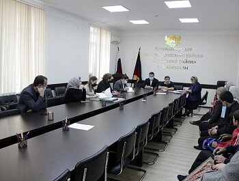 В АДМИНИСТРАЦИИ СОВЕТСКОГО РАЙОНА СТОЛИЦЫ СОСТОЯЛОСЬ ОЧЕРЕДНОЕ ЗАСЕДАНИЕ КОМИССИИ ПО ДЕЛАМ НЕСОВЕРШЕННОЛЕТНИХ И ЗАЩИТЕ ИХ ПРАВ
