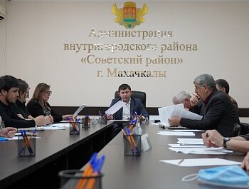 НАВЕСТИ ПОРЯДОК НА РЫНКАХ МАХАЧКАЛЫ