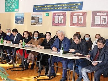 В ПОСЕЛКЕ ТАРКИ СОСТОЯЛОСЬ ВЫЕЗДНОЕ РАСШИРЕННОЕ ЗАСЕДАНИЕ АНТИНАРКОТИЧЕСКОЙ КОМИССИИ АДМИНИСТРАЦИИ СОВЕТСКОГО РАЙОНА 