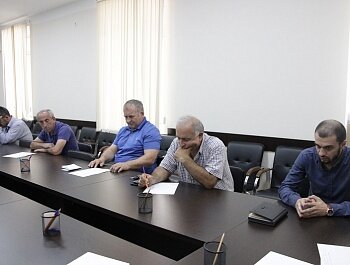 ПРОБЛЕМУ ЭЛЕКТРОСНАБЖЕНИЯ ОБСУДИЛИ В АДМИНИСТРАЦИИ СОВЕТСКОГО РАЙОНА СТОЛИЦЫ