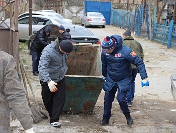 МАСШТАБНАЯ АКЦИЯ ПО САНИТАРНОЙ ОЧИСТКЕ С УЧАСТИЕМ МУНИЦИПАЛИТЕТОВ ИЗ РАЙОНОВ ДАГЕСТАНА СОСТОЯЛАСЬ В СОВЕТСКОМ РАЙОНЕ МАХАЧКАЛЫ